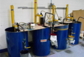 Betz P 63 F 4 pneumatic paint pumps for 200kg drums with single dispenser