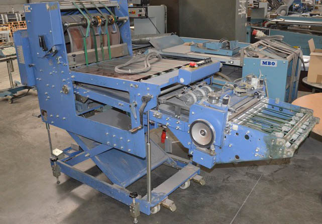 MBO T 530-6-R with AS-540 buckle plate folder