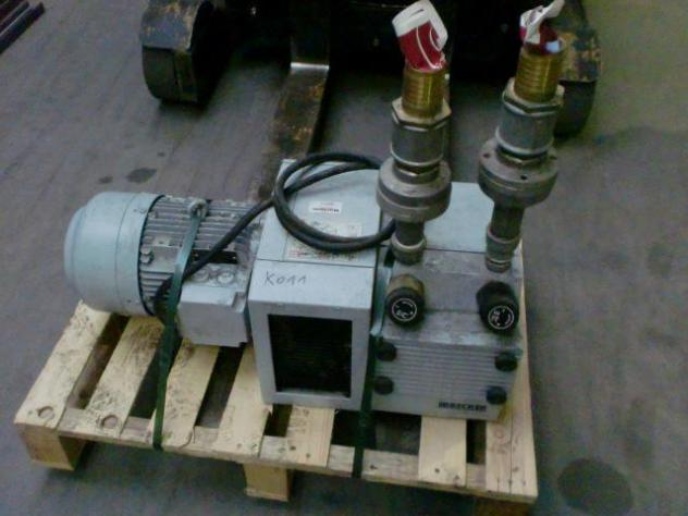 Becker DVT 3.80 pressure and vacuum compressor