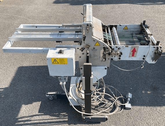 mobile Small Sized Vertical Stacker Delivery STAHLFOLDER STA-30 with MKE marker